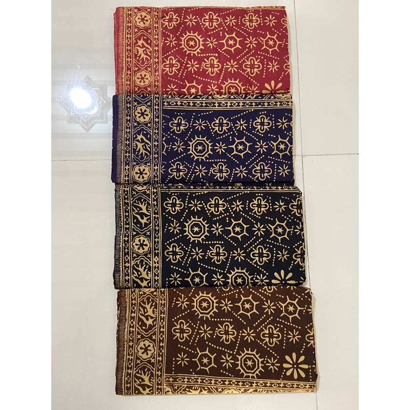 Sinjang miwang Motif kembang Doren