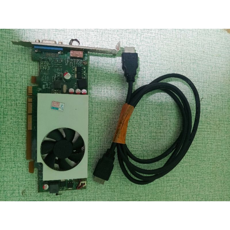 VGA CARD AMD RADEON R7 200 ( HD 8570 ) 2GB DDR3 128BIT bonus kable hdmi