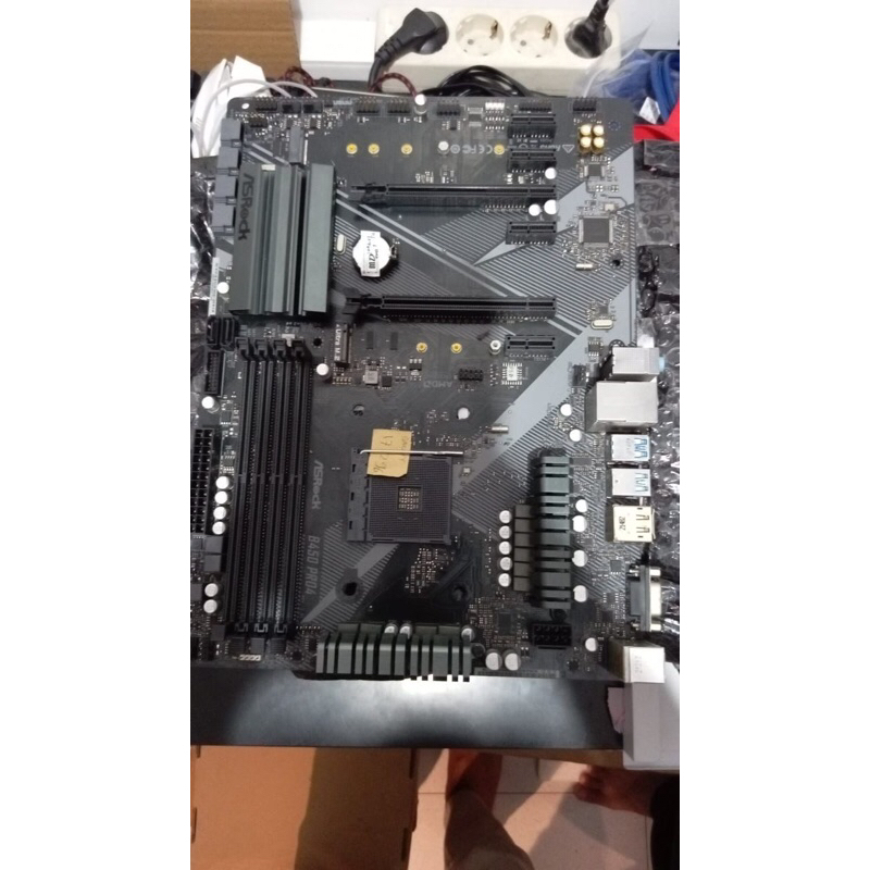 mobo asrock b450 pro4