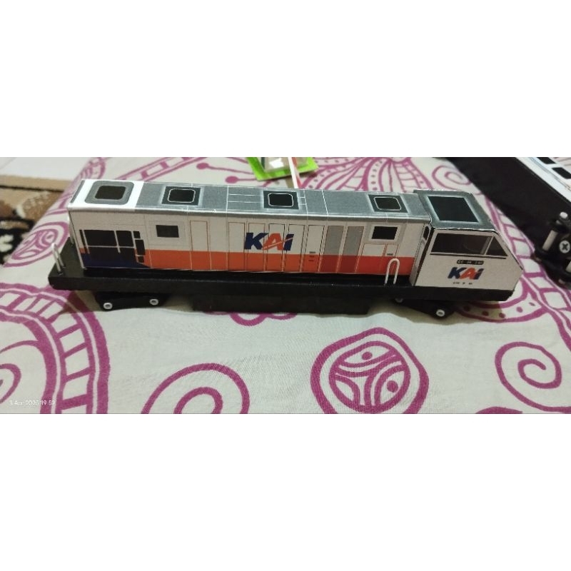 mainan kereta api cc 203