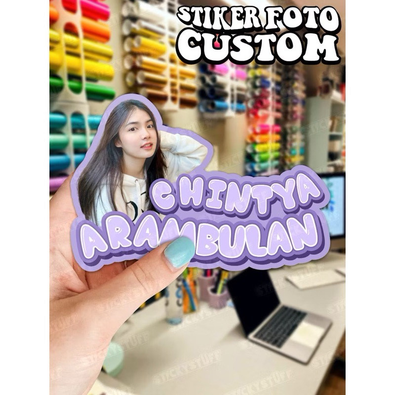 

STIKER CUSTOM FOTO DAN NAMA CUTTING ANTI AIR