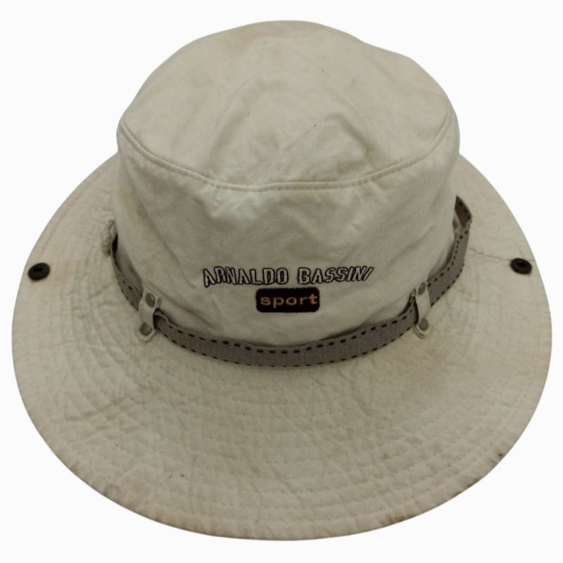 Topi Arnaldo Bassini