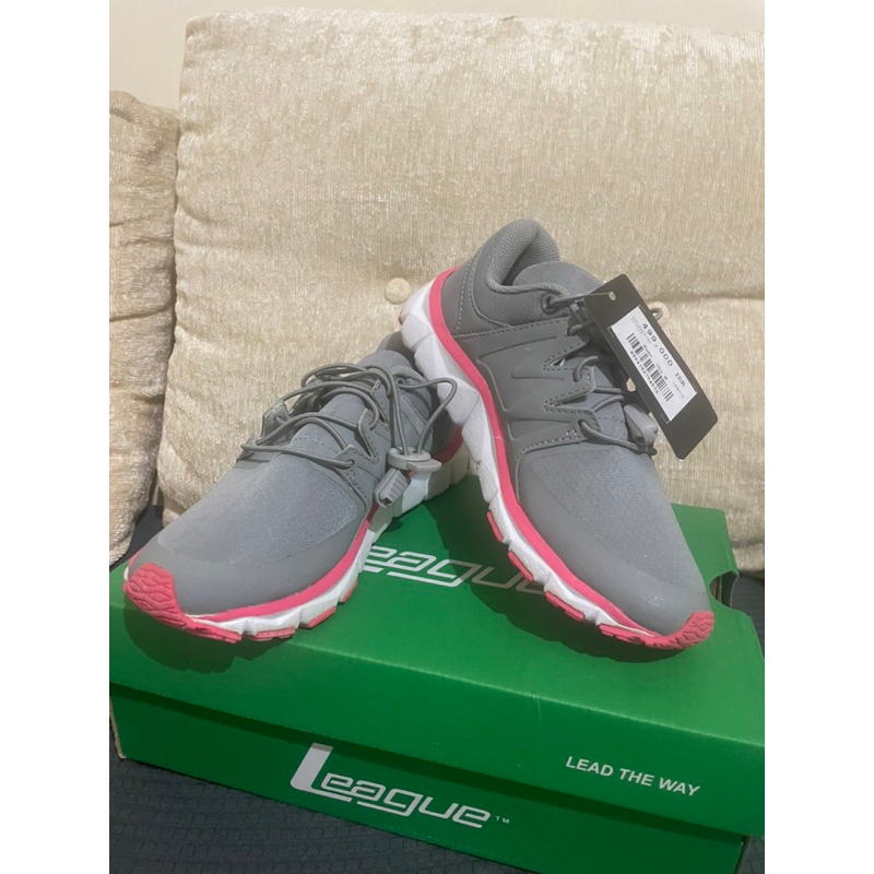 (New) Kumo Chi W | 261 | League | Sepatu Running Wanita