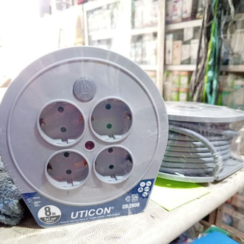 UTICON cable roll type CR-2808 LUBANG: 4 PANJANG KABEL: 8 METER Cok sambungan listrik