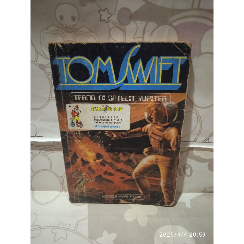 novel original Tom Swift teror di satelit Yupiter