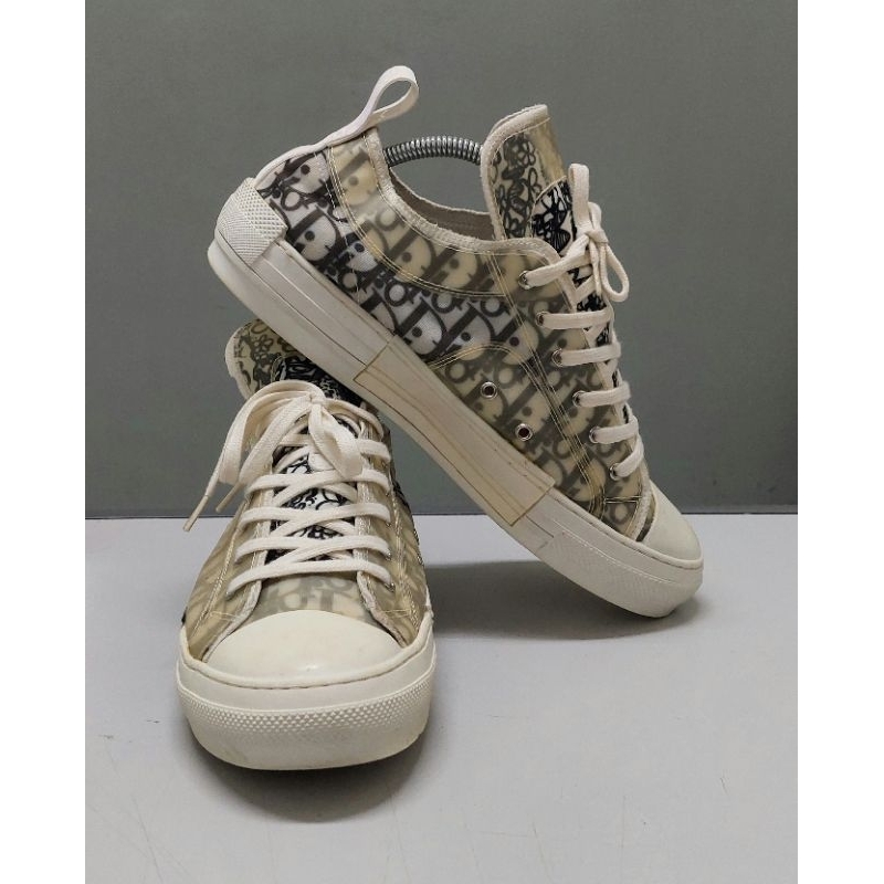 Doir B23 Low Top Sneakers