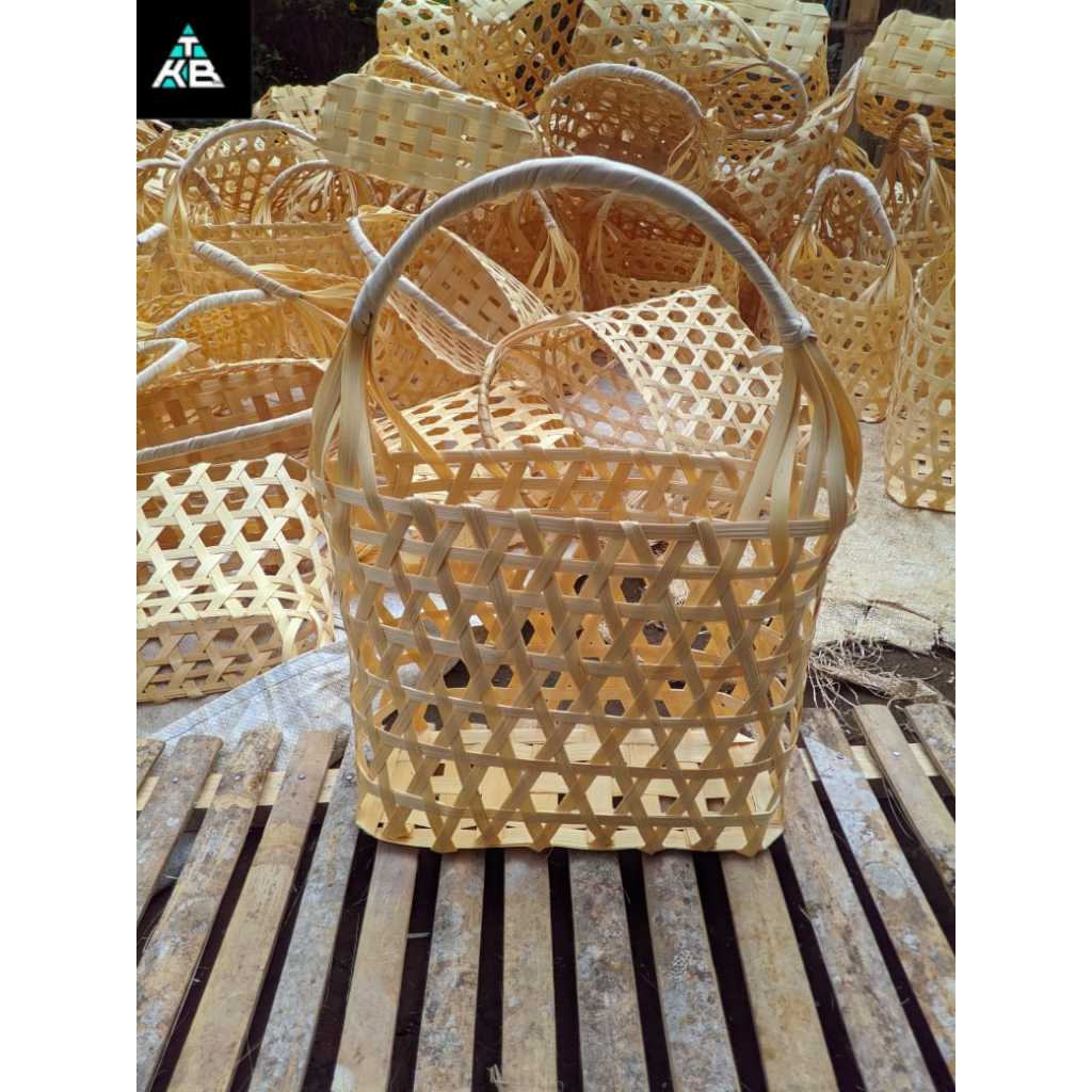 Keranjang / Tas Anyaman Bambu Hampers, Keranjang Anyaman Rotan / Tas Anyaman Bambu