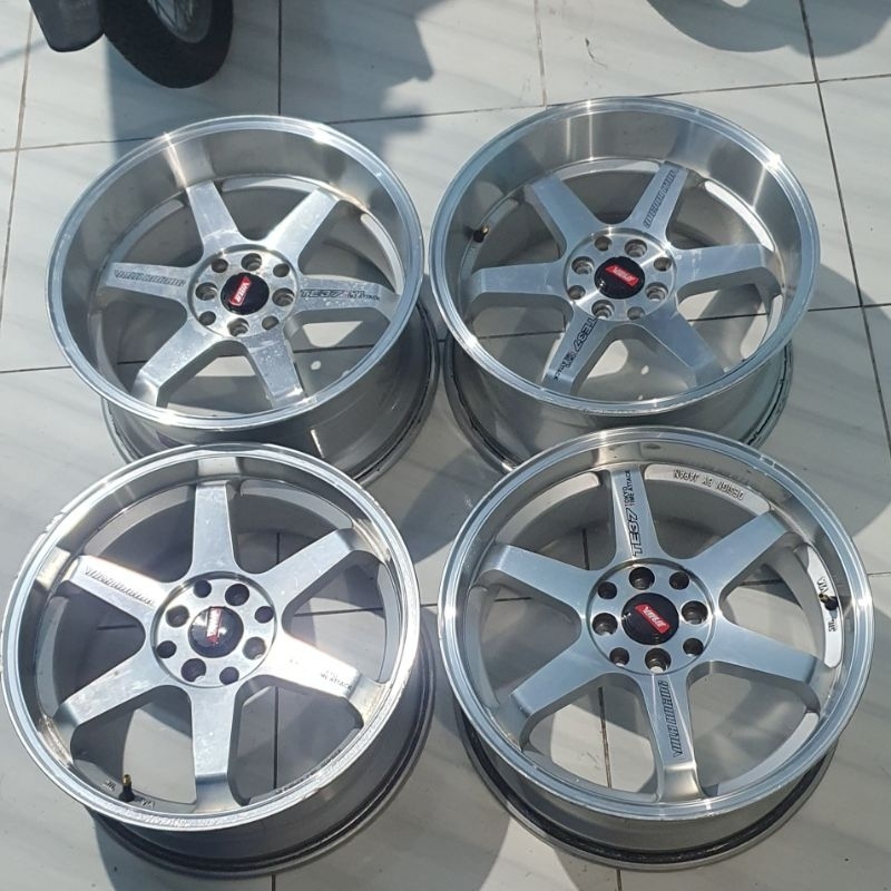 Velg R17 TE37 TTA R17