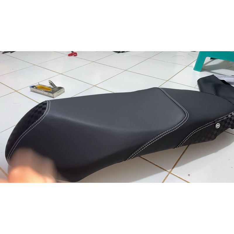 sarung jok catur model arvi signetur