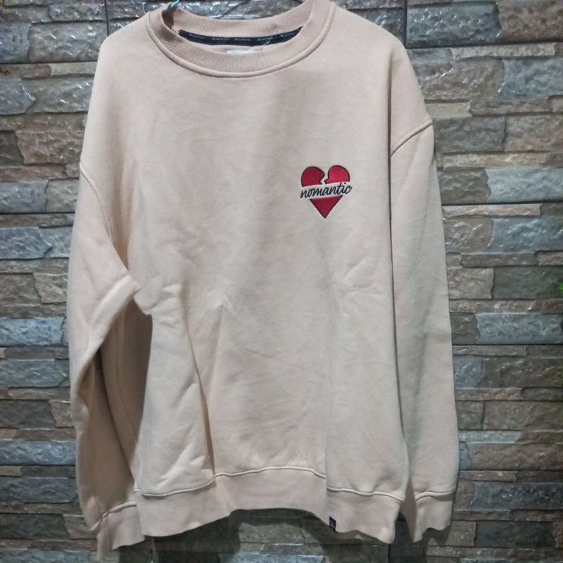 Sweater bekas Beyond Closet size M