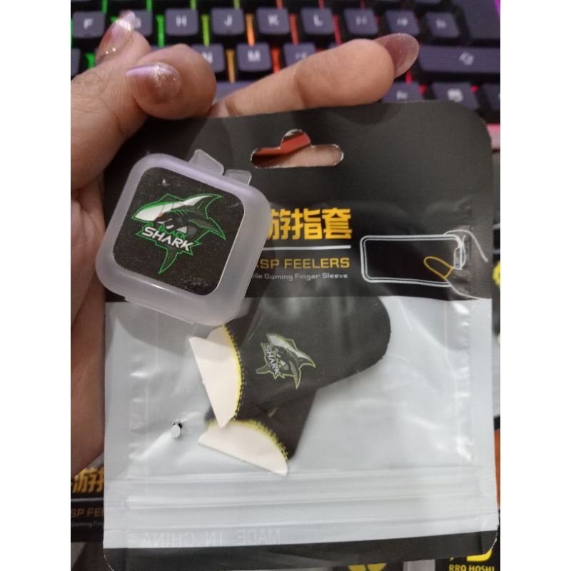 GRATIS BOX MINI_BLACK SHARK_sarung jempol gamers anti keringat anti basah kualitas premium