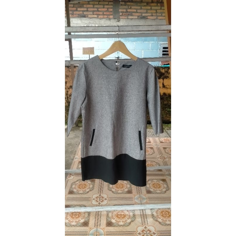 Preloved Blouse Tunik Abu Silver Zanzea Lengan 3/4