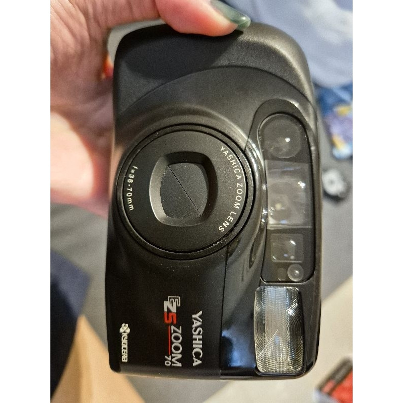 Yashica EZS Zoom 70
