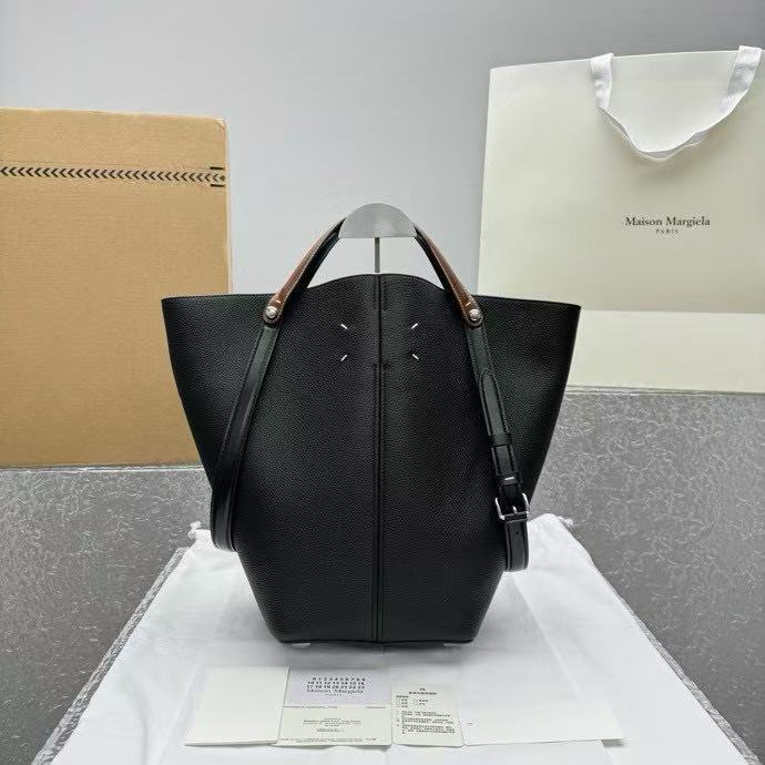 Maison Margiela handbag black 3428