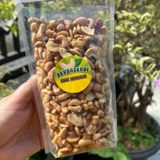 

KACANG METE PATAHAN / PECAHAN MATENG 200 gr ASLI WONOGIRI