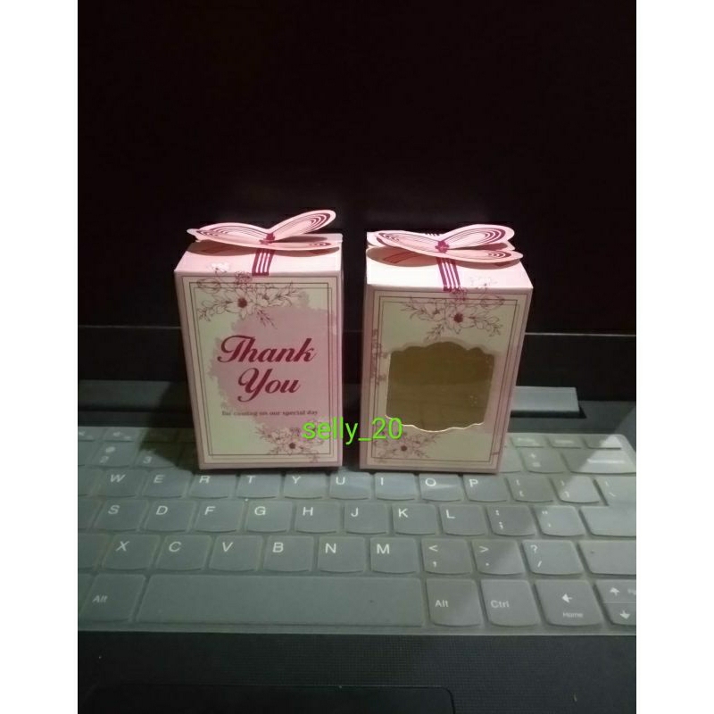 

Box souvenir untuk gelas jamu free tali