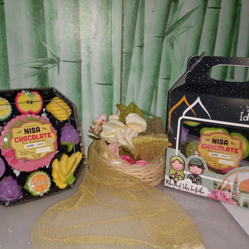 

coklat karakter toples segi 8 Nisa coklat
