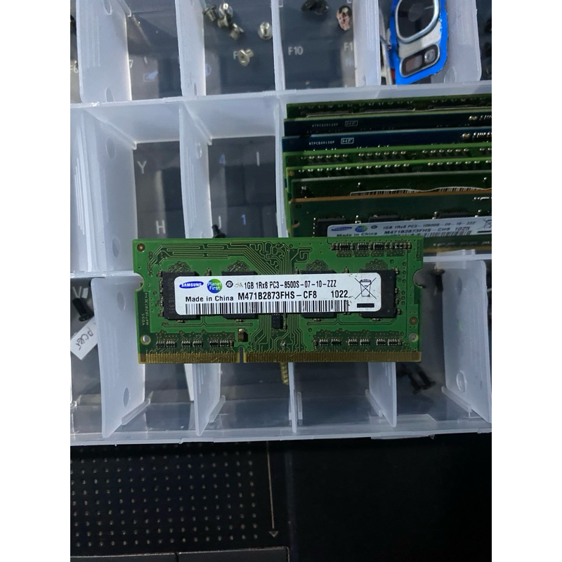 RAM LAPTOP SAMSUNG 1GB 1Rx8 PC3 8500S