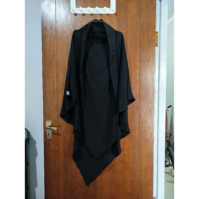 preloved fk short lancip (semi instant) by sofni