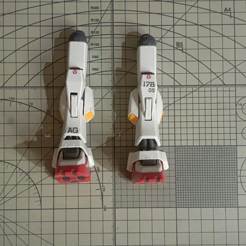 BANDAI MG 1/100 MASTER GRADE GUNPLA GUNDAM BUILD MK MARK 2 II PART PARTS LEGS UNIT 1 PASANG