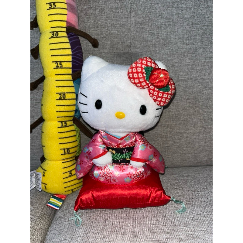 Boneka Hello Kitty Kimono Sanrio Rare