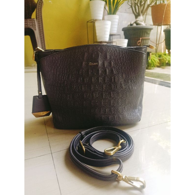Slingbag brand ELEGANCE Preloved