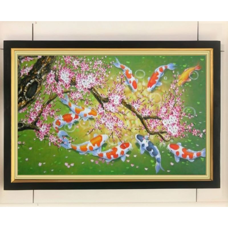 hiasan dinding lukisan cetak ikan koi fengshui & bunga sakura plus Bingkai ukuran 65×45