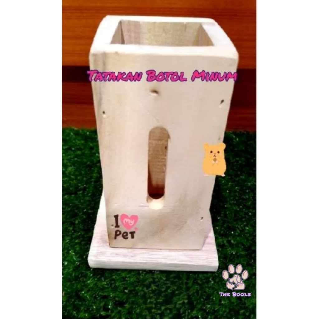 (The Bools) Tatakan Botol Air Minum dispenser kayu Hamster, aksesoris hewan peliharaan