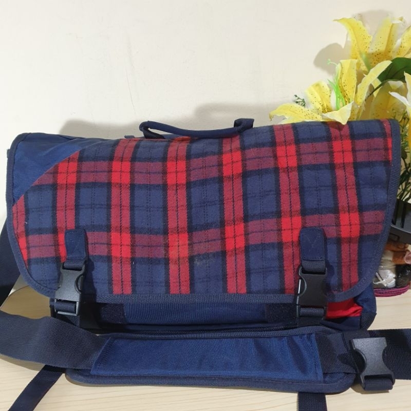 Tas selempang Messenger bag Fila Preloved