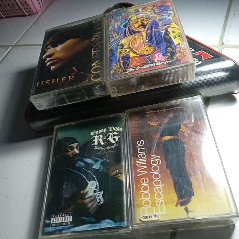 kaset pita Snoop Dogg  free  3  pcs  kaset