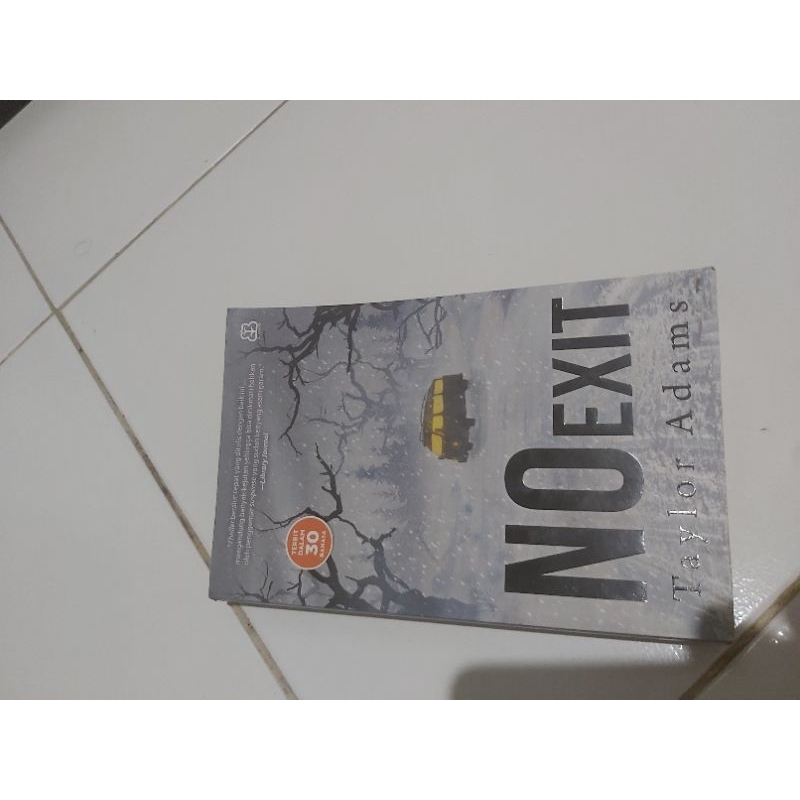 No Exit preloved novel