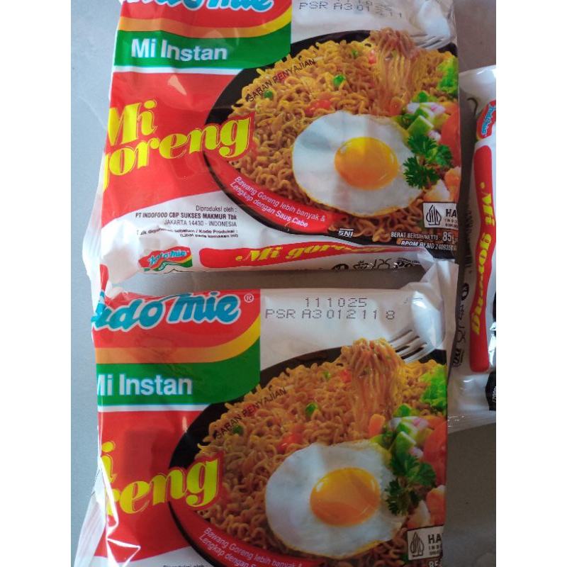 

indomie goreng isi 2 pcs