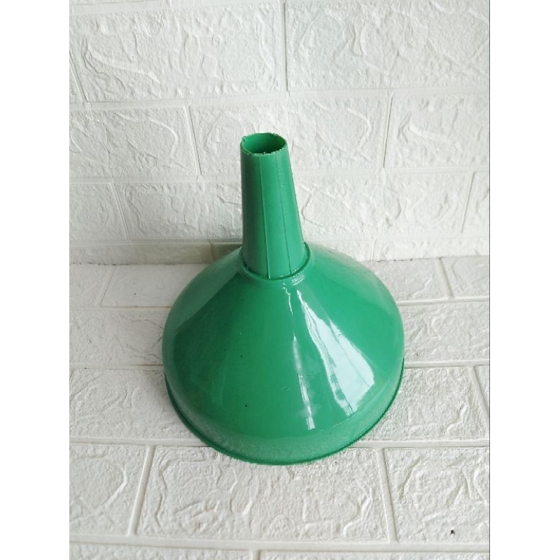 Corong minyak besar/sedang