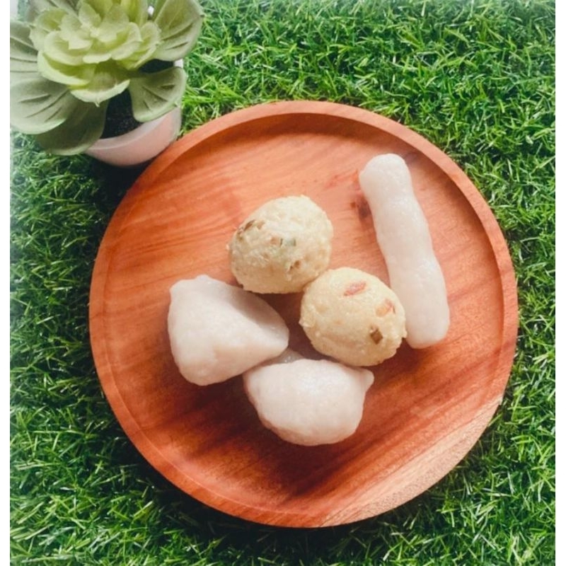 

pempek campur satu pack isi 5 pcs