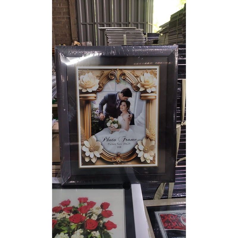 cetak foto + pigura ukuran 10r