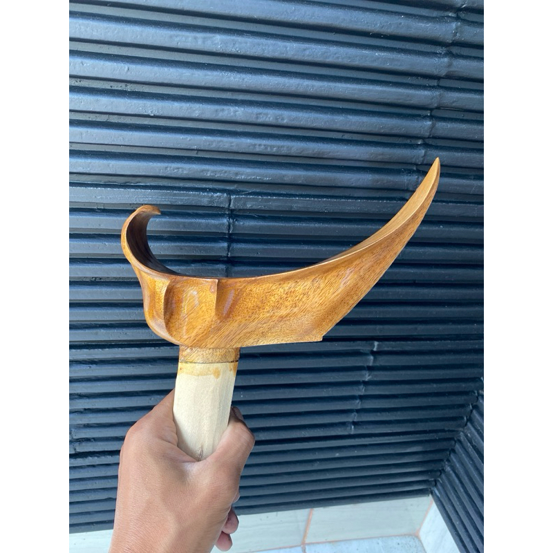 ladrang surakarta sudah lubang