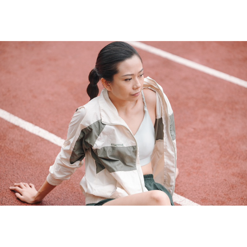 fitactive clover parasut jaket wanita / celana lari