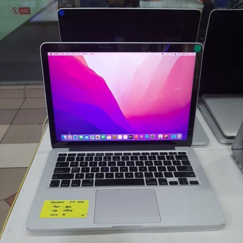 Laptop Macbook Pro 2015 A1502 core i5 ram 8gb ssd 128gb 584