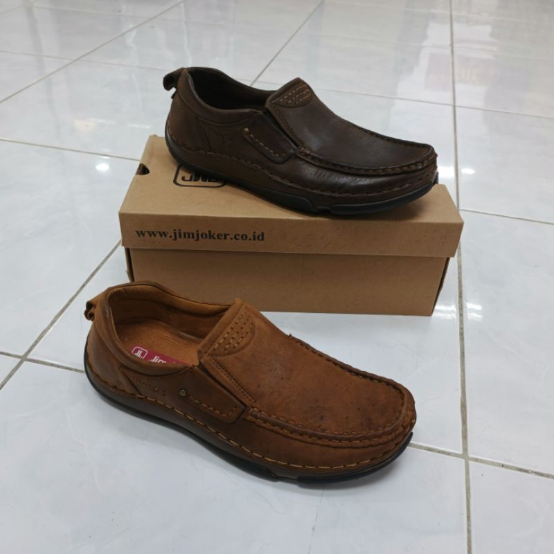 Sepatu kulit slip on jim joker earth 04