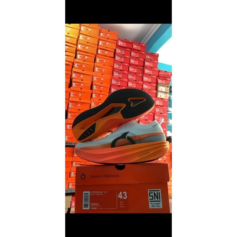 Sepatu runing ortuseight hypersonic