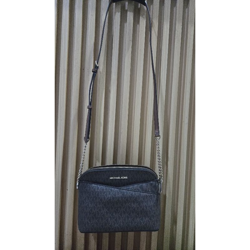 preloved ori-Michael kors jet set travel dome