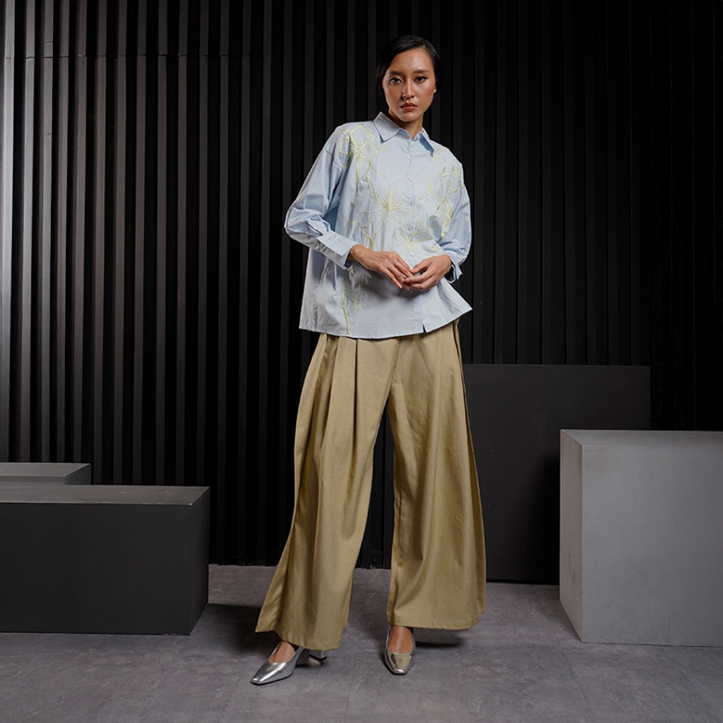 Jenna and Kaia - Avara top