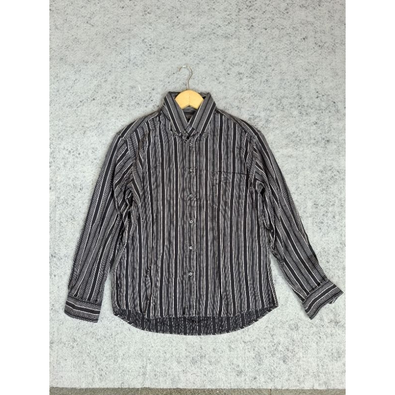 KEMEJA MOTIF LIRIS MRLEREK PARIS HOMME second size L