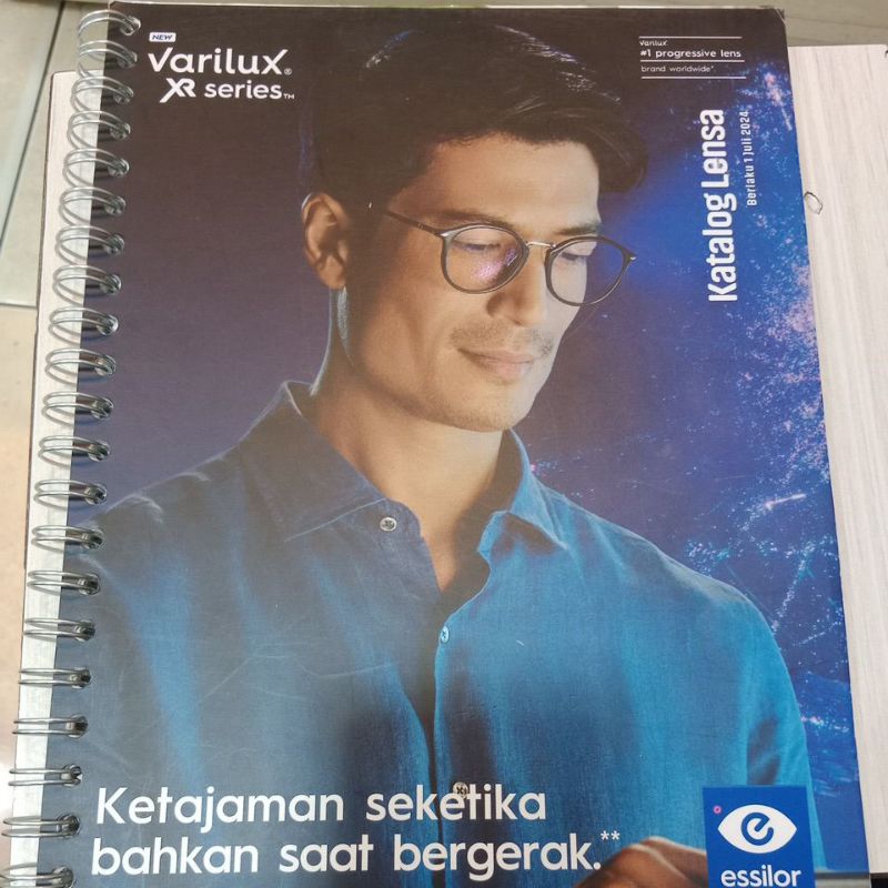 LENSA KACAMATA ESSILOR Eyezen