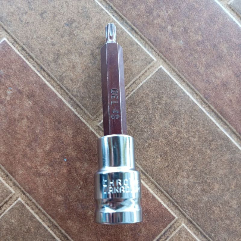 Mata kunci shock star bit 1/2 bintang T30