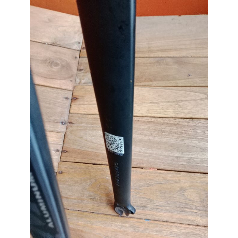 Fork rigid mosso m5 alloy like new 26 , 27,5 , 29