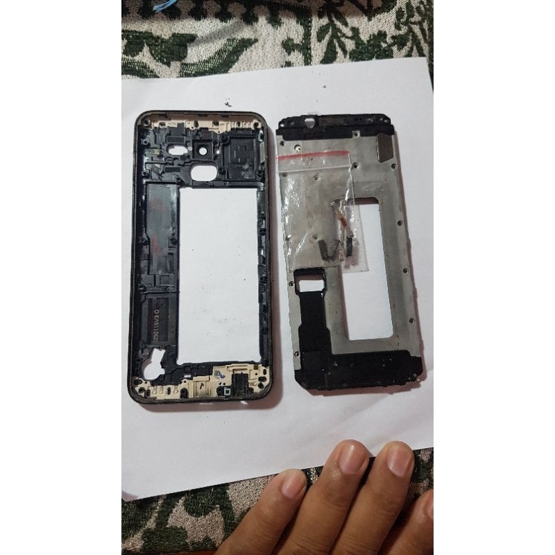 frame lcd+bezel Samsung galaxy j600-j6 2018 ORI