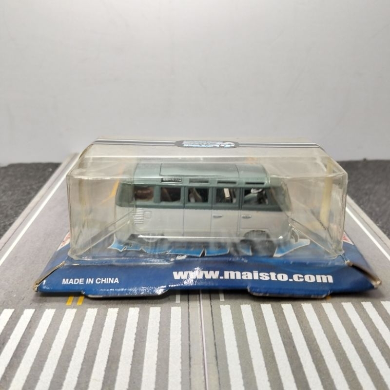 Volkswagen Wagon Van Samba Maisto