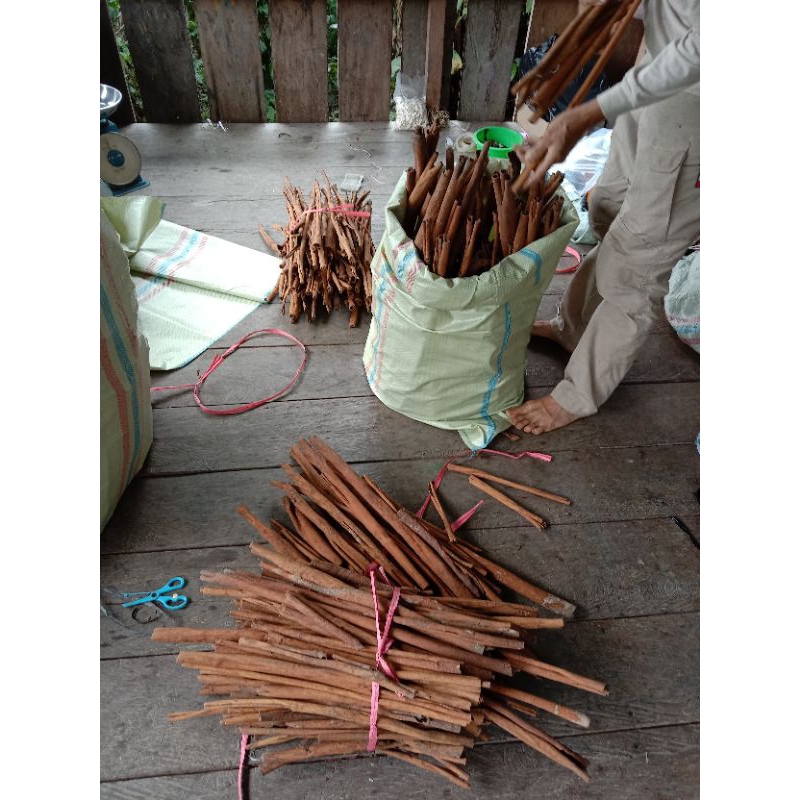 

Kulit Manis, Kayu Manis 1 kg