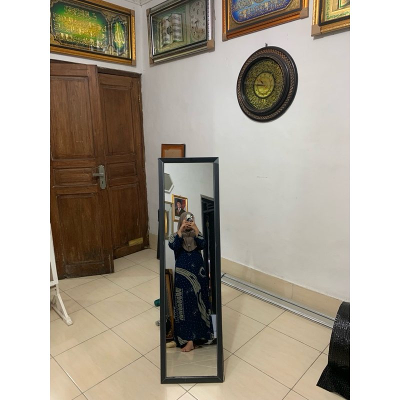 STANDING MIRROR / STANDING MIRROR HITAM / CERMIN BERDIRI / CERMIN MURAH / CERMIN JOGJA